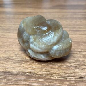 Perfume Jade Snake Crystal Carving